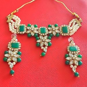 Pearl and Diamond choker set